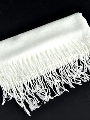 ผ้าพันคอ/คลุมไหล่ Soft Cotton Pashmina สีขาว ขนาด 1.6x0.62M(63-7/8"x24-3/8") 1 ชิ้น