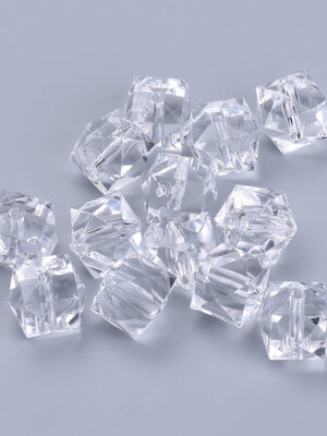 ลูกปัดอะครีลิคใส เหลี่ยมเจีย ทรงลูกบาศก์ ขนาด 10x10x8 มม. รู 1 มม. แพ็ค 100 ชิ้น