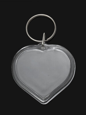 พวงกุญแจกรอบรูปอะครีลิครูปหัวใจ ขนาด 7.8cm x 5.0cm แพ็ค 4 อัน