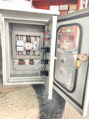 ตู้ควบคุมมอเตอร์ Start Stop ออโตเมติก (อุปกรณ์ WALL MOUNTING CABINET (KJL), LED Pilot Lamp (PNC), Control Switch (TEND), Miniature Circuit Breaker (Schneider Electric), MAGNETIC CONTACTOR (Schneider Electric), Time Switch (THE BEN)