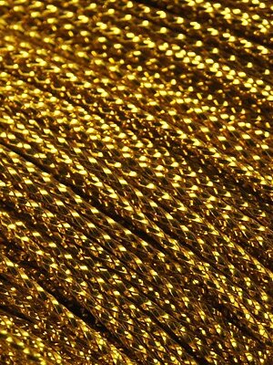 เชือกเมทาลิค สีทอง ขนาด 0.8 มม. ยาว 20 เมตร