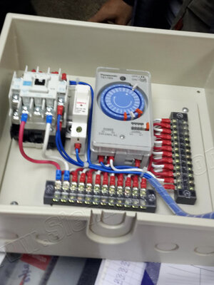 ตู้คอนโทรล ON-OFF อุปกรณ์ไฟฟ้า เปลี่ยนเวลาการทำงานโดยทามเมอร์24ชม (อุปกรณ์ไฟฟ้า Control Switch (TEND), Time Switch (PANASONIC), Electrical Enclosure (NANO), Fuse, MAGNETIC CONTACTOR (MITSUBISHI)