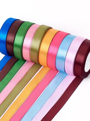 ริบบิ้นผ้าซาติน กว้าง 20 mm. 1 ม้วน ยาว 25 หลา คละสี 10 ม้วน (คละแบบสุ่ม สีอาจไม่ตรงกับภาพ)