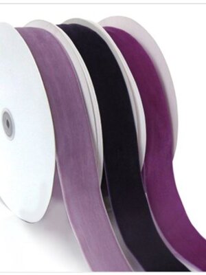 ริบบิ้นผ้ากำมะหยี่หน้าเดียว กว้าง 15.9 มม. 1 ม้วน ยาว 25 หลา