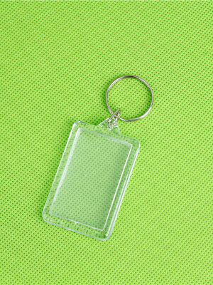 พวงกุญแจกรอบรูปอะครีลิค สี่เหลี่ยม ขนาด 53x35mm (ส่วนใส่รูปขนาด 44x27mm) จำนวน 10 ชิ้น