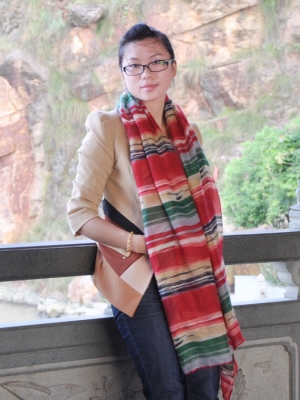 ผ้าพันคอ/คลุมไหล่ Polyester พิมพ์ลาย ขนาด 180cmx110cm(70-7/8"x43-1/4") 1 ชิ้น