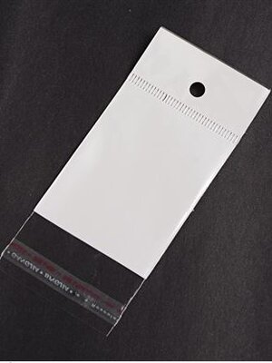 แพ็ค 100 ใบ ถุงพลาสติก ฝากาว มีรูแขวน พลาสติก 3 ชั้น ใส่ของได้ 2 ด้าน หน้าใสกลางขาวหลังใส 4x10(-4.5) ซม. หนา 0.1 มม