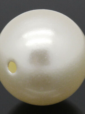 ลูกปัดอะครีลิคมุกเทียมสีครีมเม็ดกลมขนาด 16 มม. รู 1.5 มม. แพ็ค 10 เม็ด