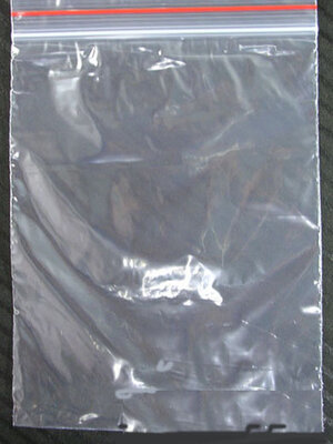 ถุงพลาสติกซิปล็อค ขนาด 10x15cm (ส่วนใช้งาน 10x13.5 ซม.) ชนิดบาง ความหนา 0.04mm แพ็ค 100 ใบ