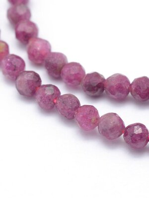 ลูกปัดหินธรรมชาติ ทับทิมแดง Ruby/Red เม็ดกลมเหลี่ยมเจีย ขนาด 3.5 มม. รู 0.6 มม. 1 เส้น ประมาณ 112 เม็ด