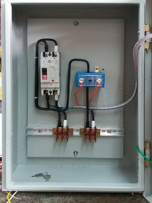 (ตู้รับประกอบ) ตู้ไซด์ ธรรมดาระบบควบคุมตัดต่อ มีมิเตอร์หน้าตู้ (อุปกรณ์อื่นๆ Digital Multifunctional Power Meter , Three-Phase PMC180), WALL MOUNTING CABINET (KJL), MOLD CASE CIRCUIT BREAKER (MITSUBISHI), Current Transformer, Control Switch (TEND)