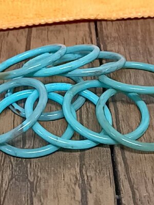 ห่วงกลมอะครีลิค เส้นผ่าศูนย์กลาง 3.5cm สีเขียวอ่อนลายหินอ่อน แพ็ค 10 วง