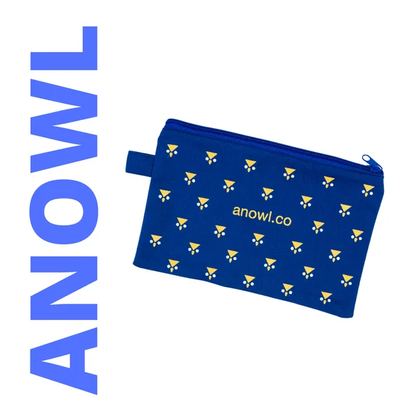ซองผ้ามีซิป ลายฮูก Polka Dot สีน้ำเงิน (รุ่น 2) - สินค้าเพื่อการสนับสนุนอ่านเอา ซองผ้ามีซิป ลายฮูก Polka Dot สีน้ำเงิน (รุ่น 2) - สินค้าเพื่อการสนับสนุนอ่านเอา